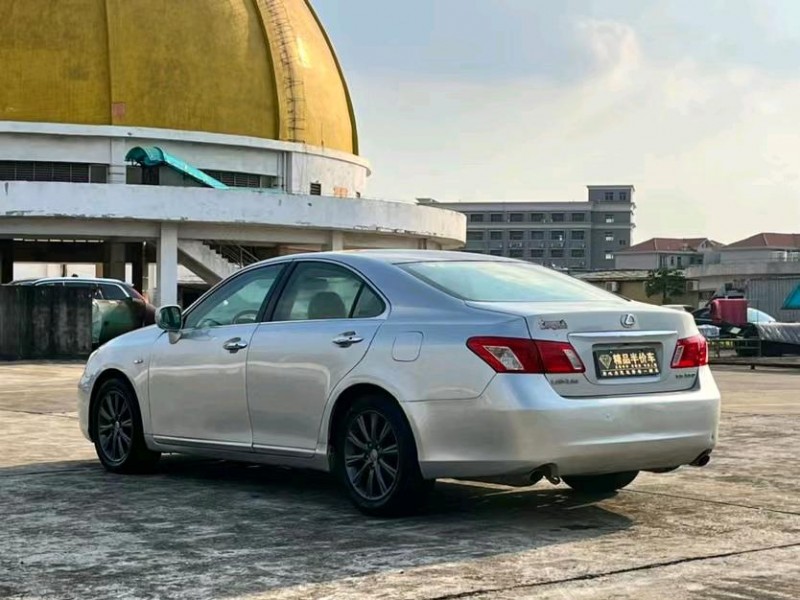 东莞07年雷克萨斯ES8