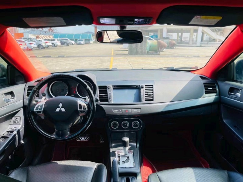 东莞09年三菱蓝瑟5