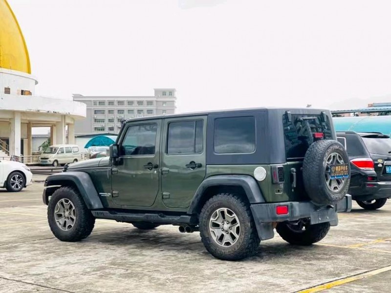 東莞09年Jeep牧馬人7