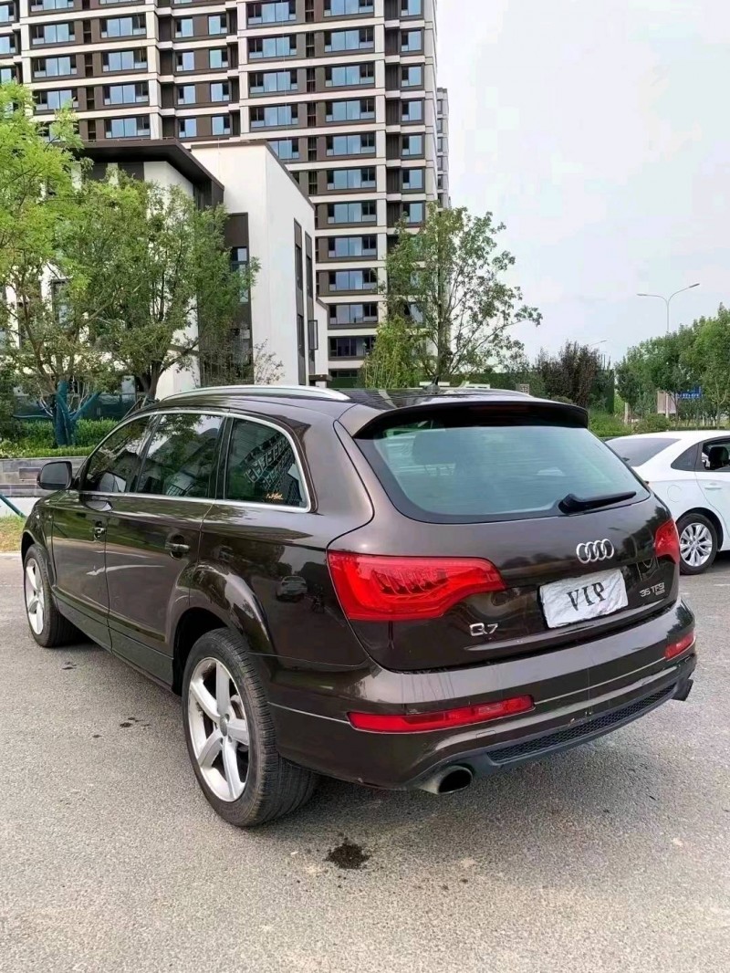 廊坊13年奧迪Q78