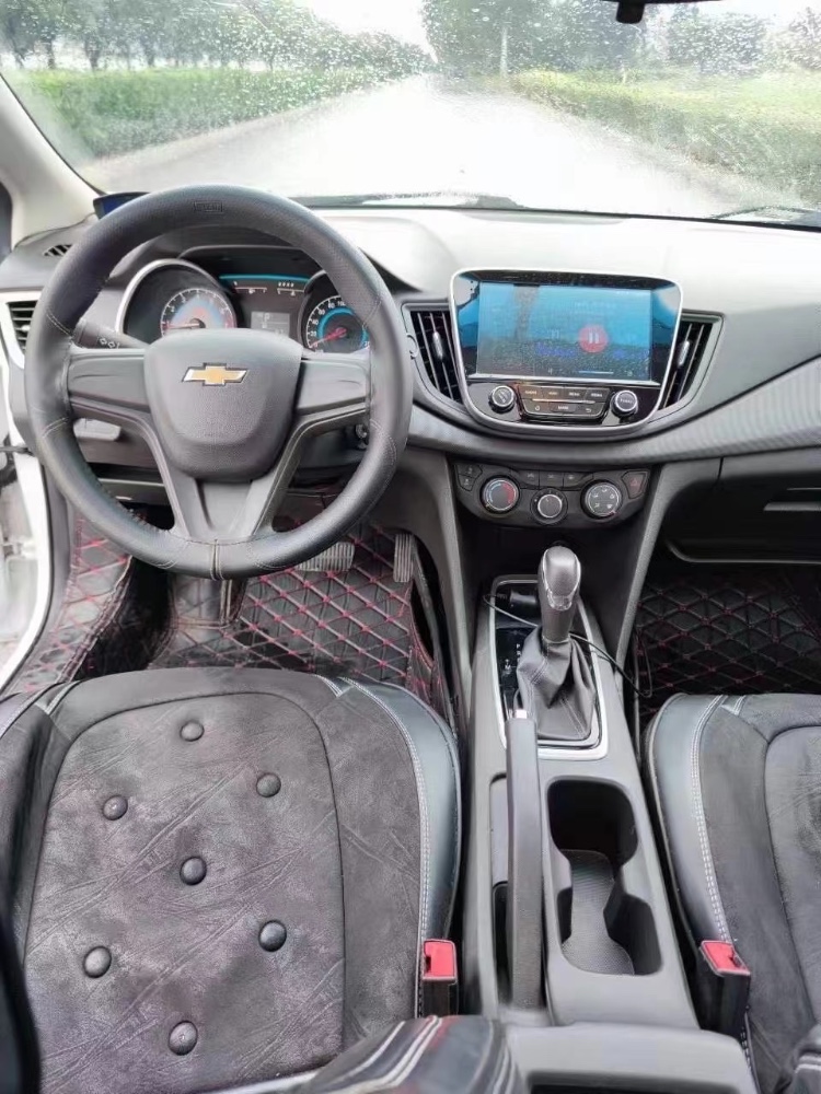 东营19年雪佛兰科沃兹5