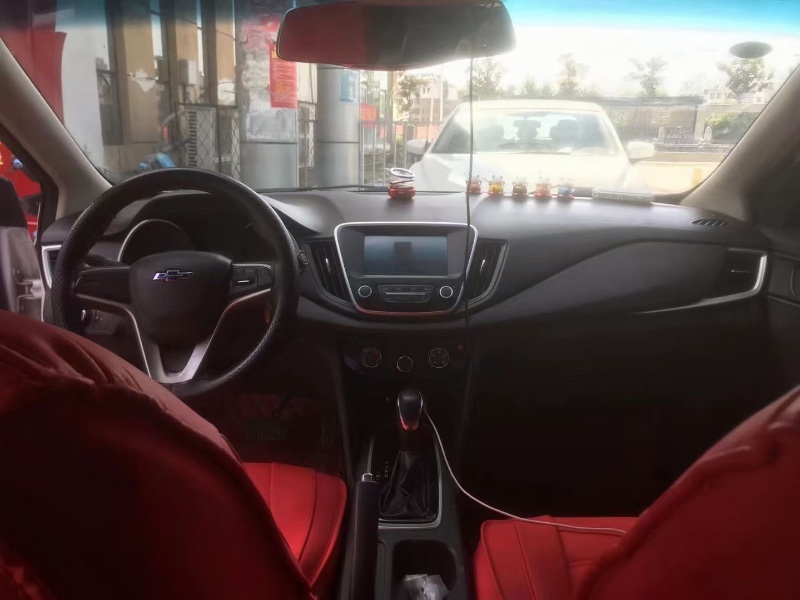 东营17年雪佛兰科沃兹3