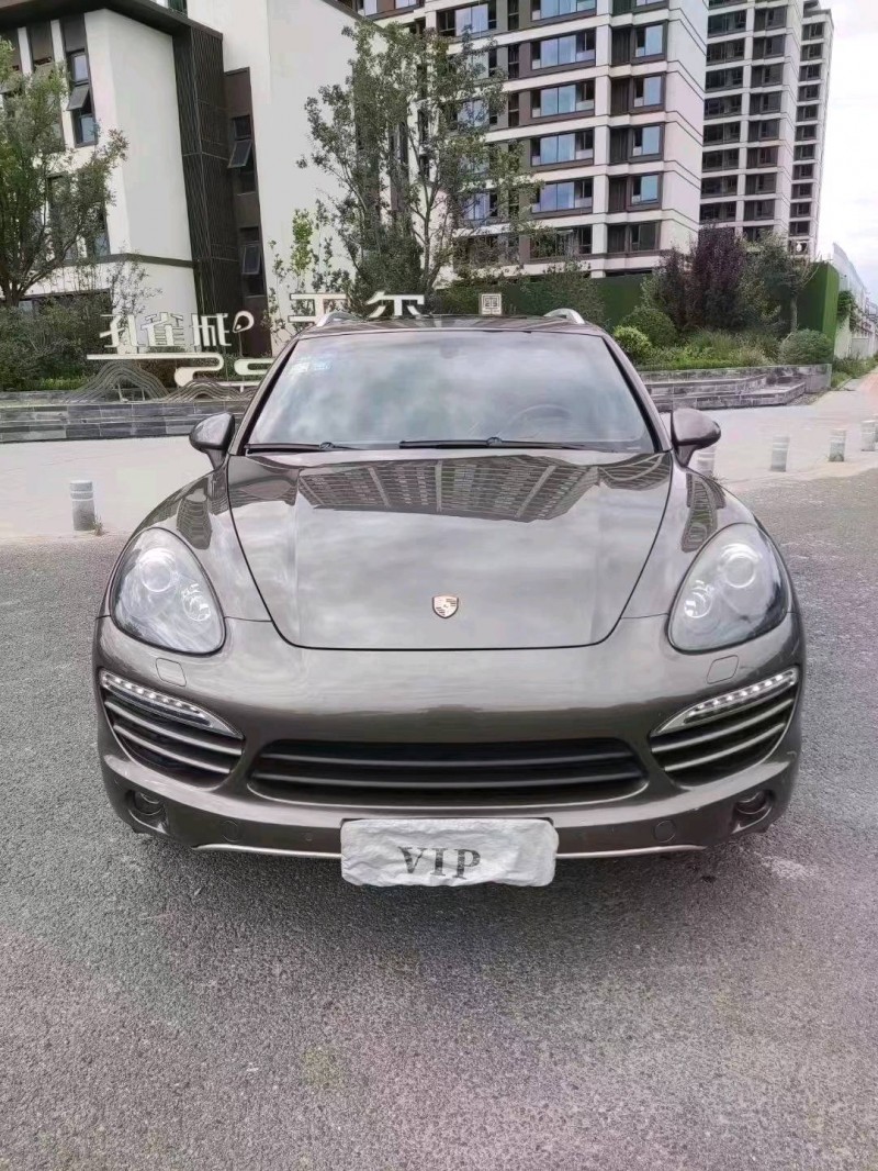 廊坊12年保時捷卡宴1