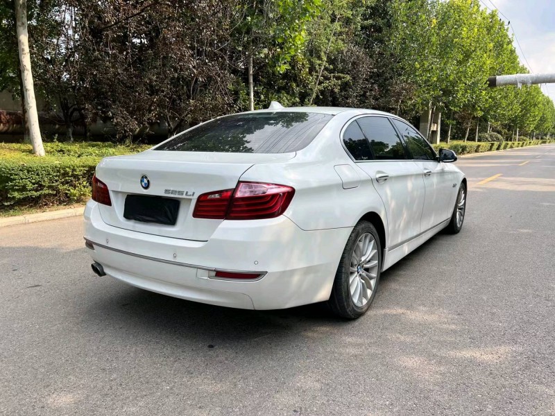 徐州16年宝马5系3