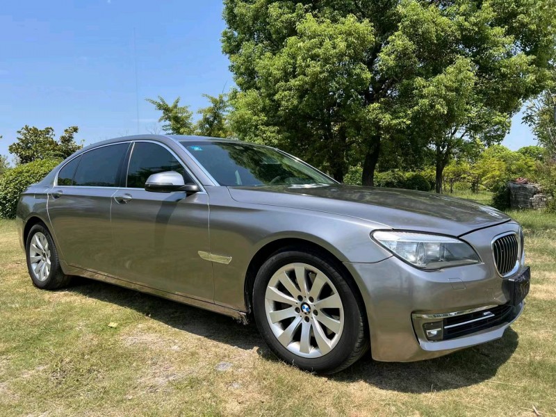 徐州14年宝马7系2