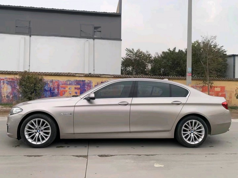 北京17年宝马5系5