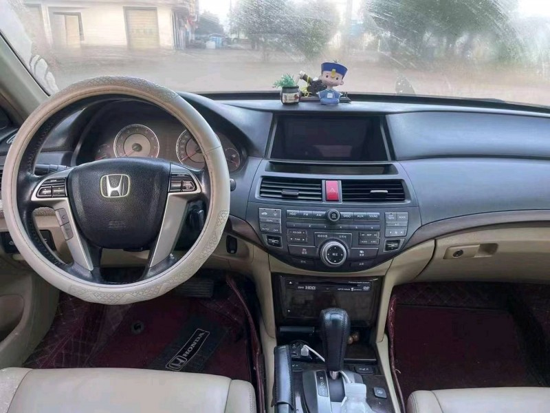 邢台08年本田雅阁7