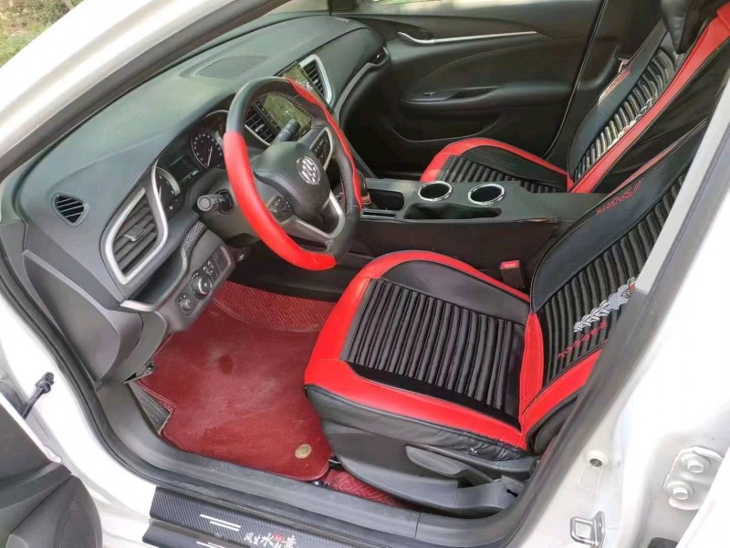 枣庄18年别克英朗GT4