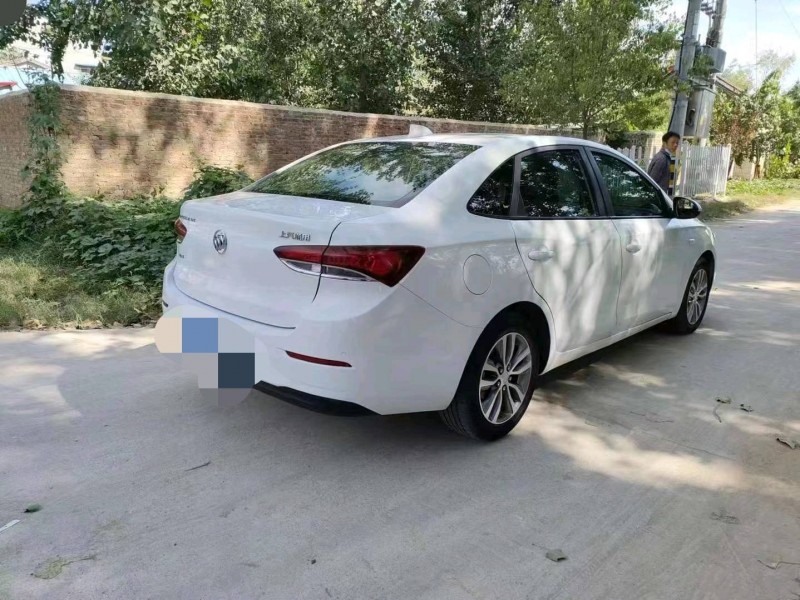 枣庄18年别克英朗GT1