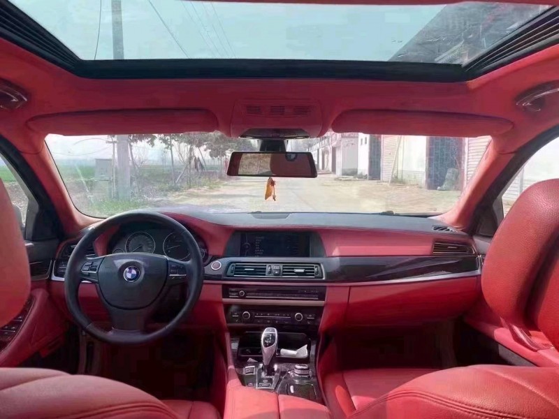 北京11年宝马5系6