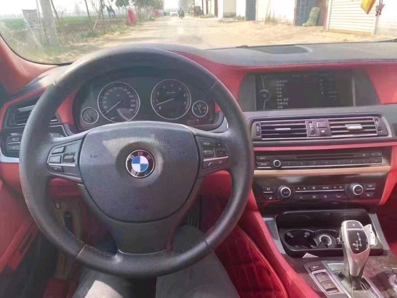 北京11年宝马5系5