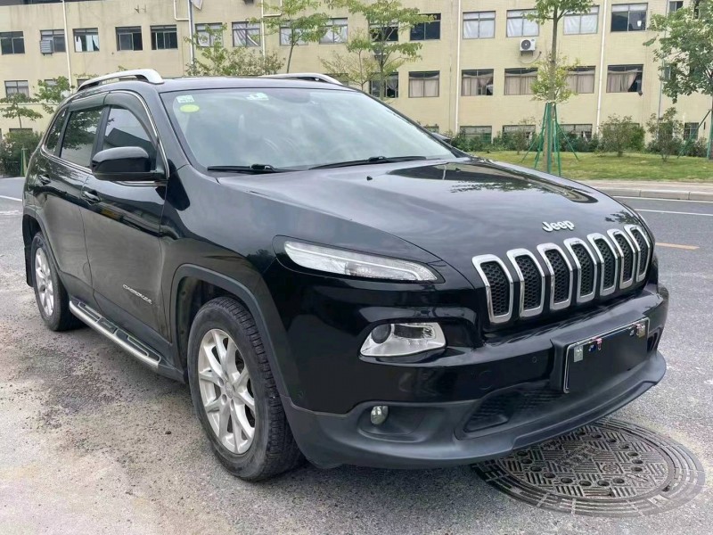 廣州16年Jeep自由光3