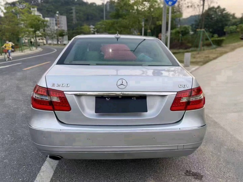 广州10年奔驰E6