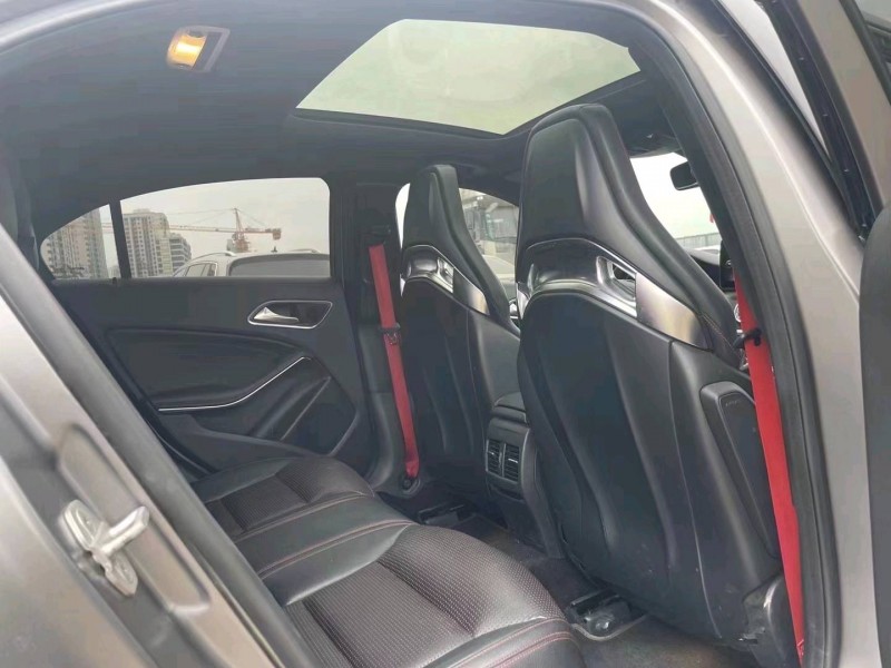 重庆16年奔驰AMG8