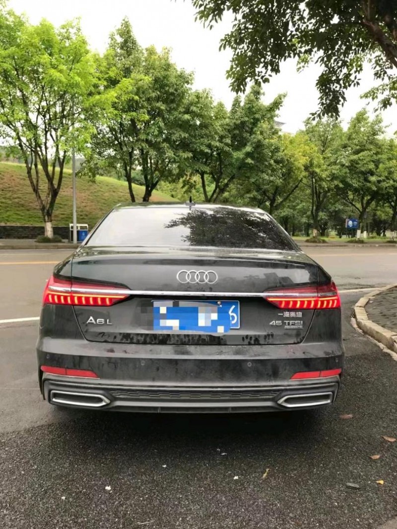 重庆20年奥迪A6L8