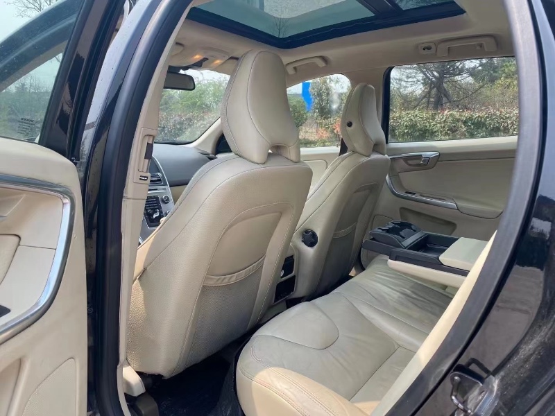 青島12年沃爾沃XC603