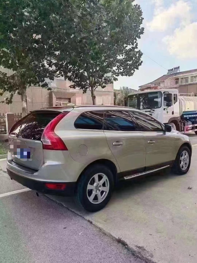 北京11年沃爾沃XC608