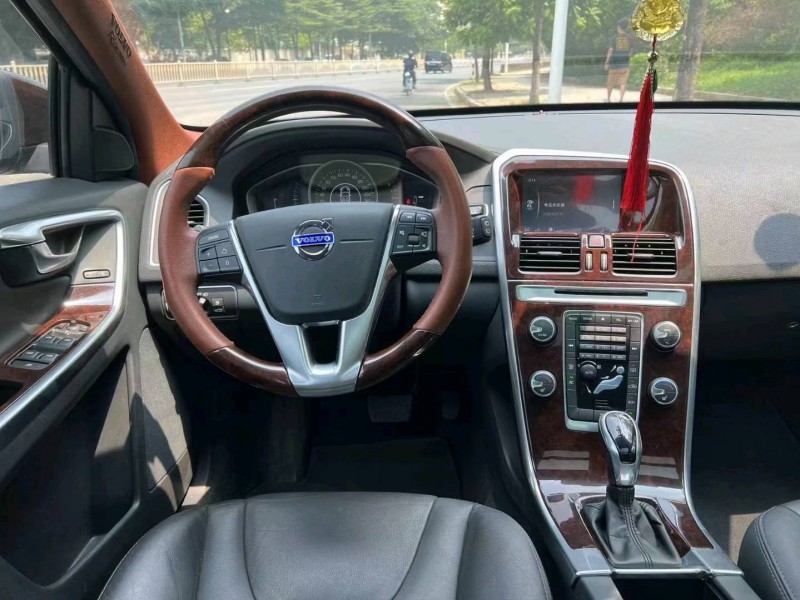 广州14年沃尔沃XC605