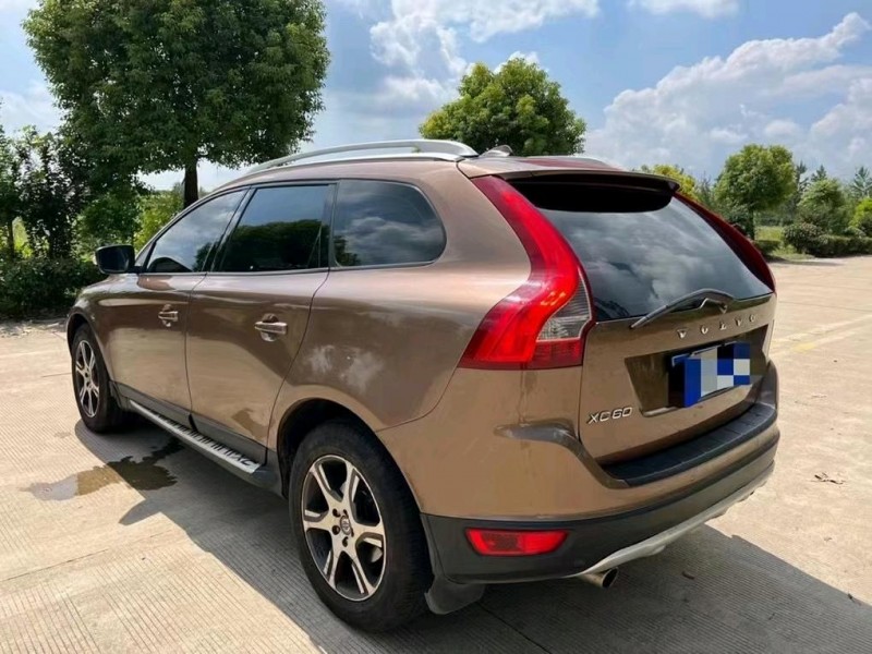 盐城12年沃尔沃XC609
