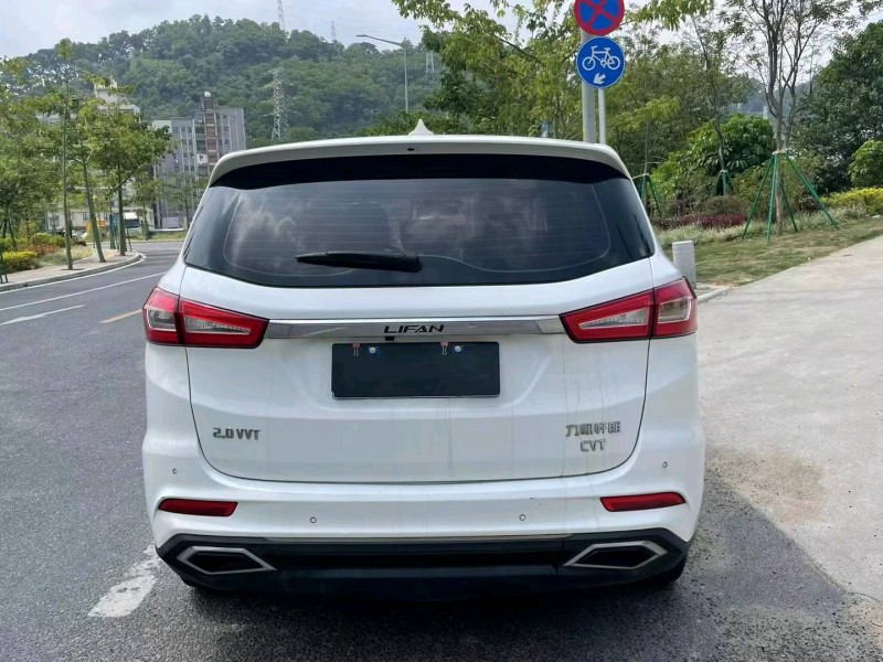 广州18年力帆汽车轩朗5