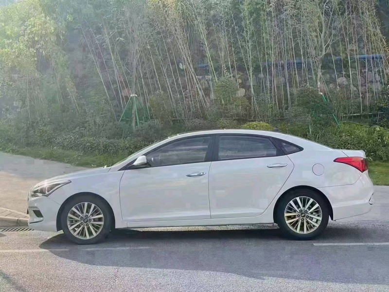 广州17年现代名图5