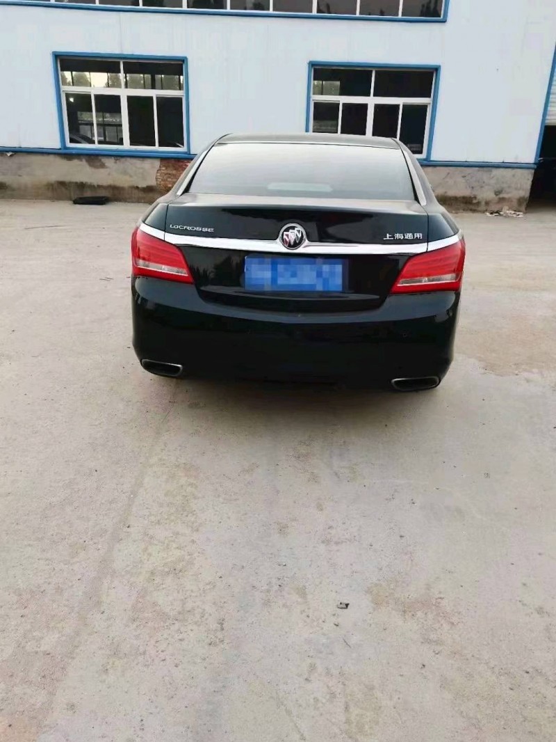 枣庄15年别克君越7