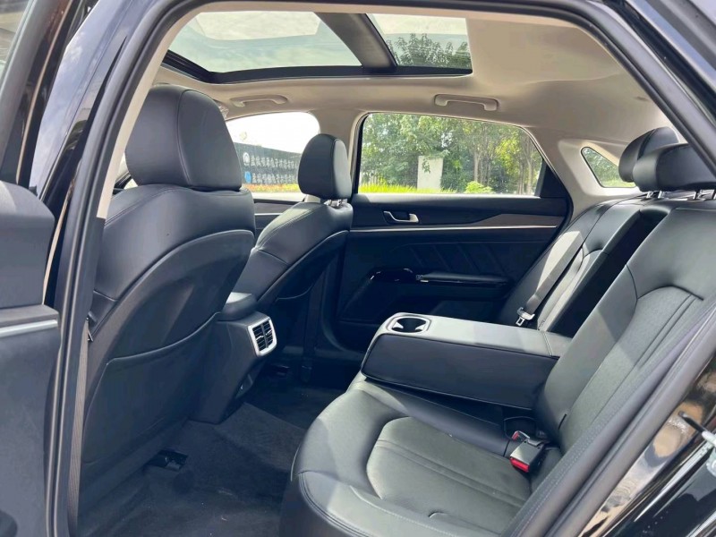 盐城21年起亚K5凯酷5