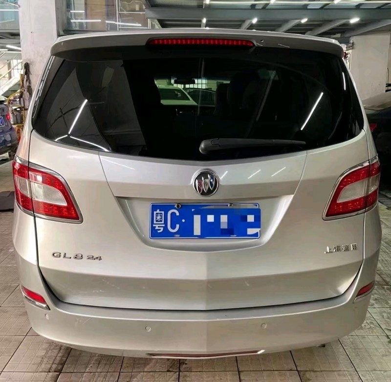 广州13年别克GL84