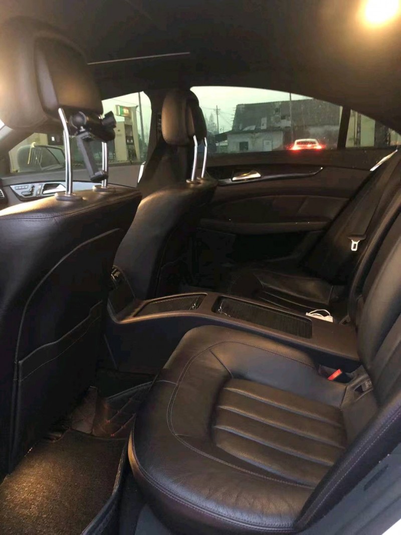 徐州14年奔驰CLS5