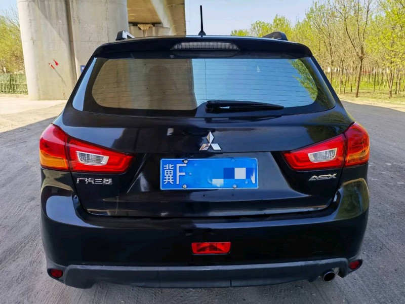 保定14年三菱劲炫9