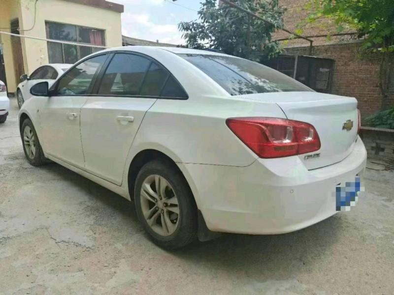 北京15年雪佛兰科鲁兹3