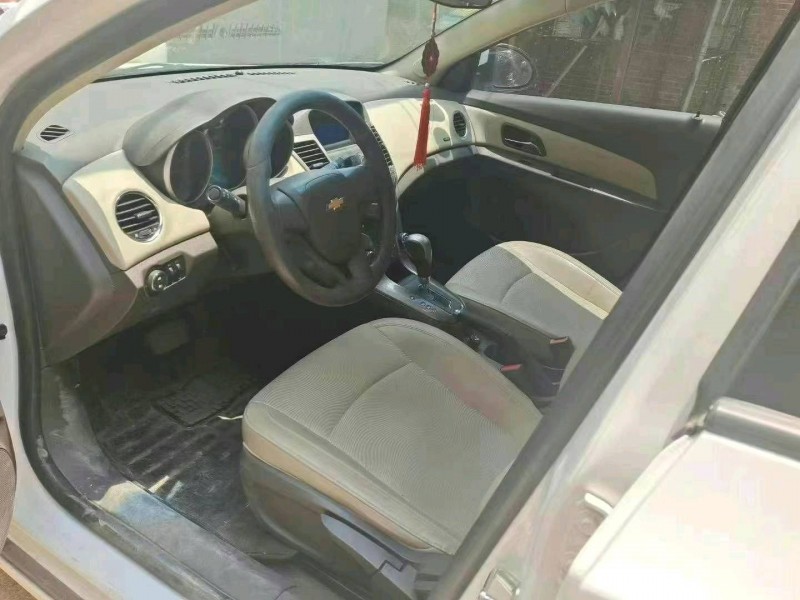 北京15年雪佛兰科鲁兹7