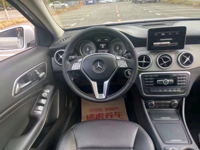 北京15年奔驰GLA4