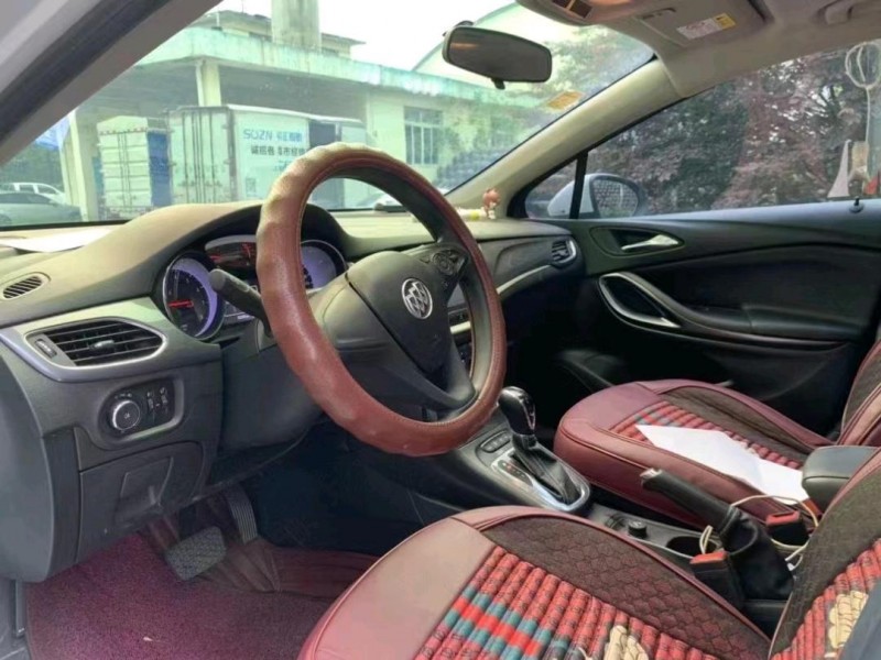 邵阳18年别克威朗7