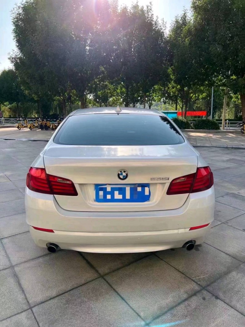 北京10年宝马5系8