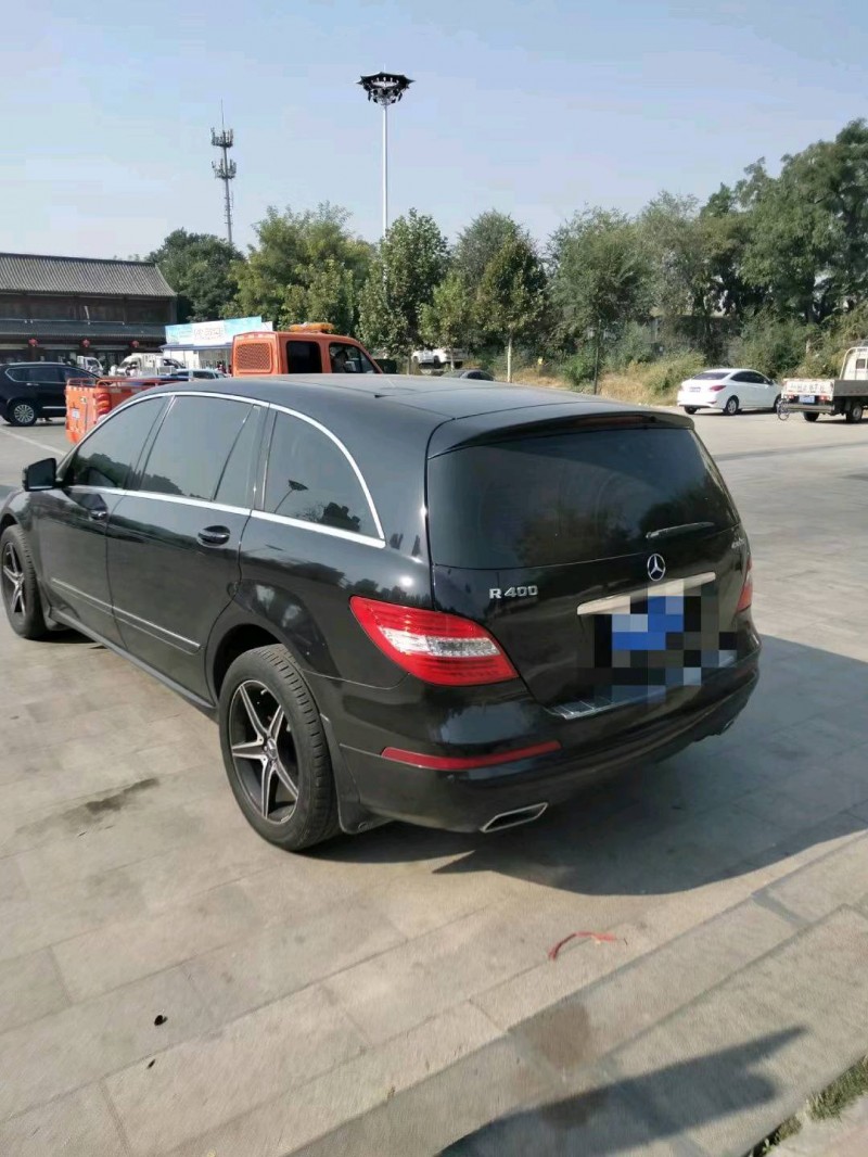 东营13年奔驰R5