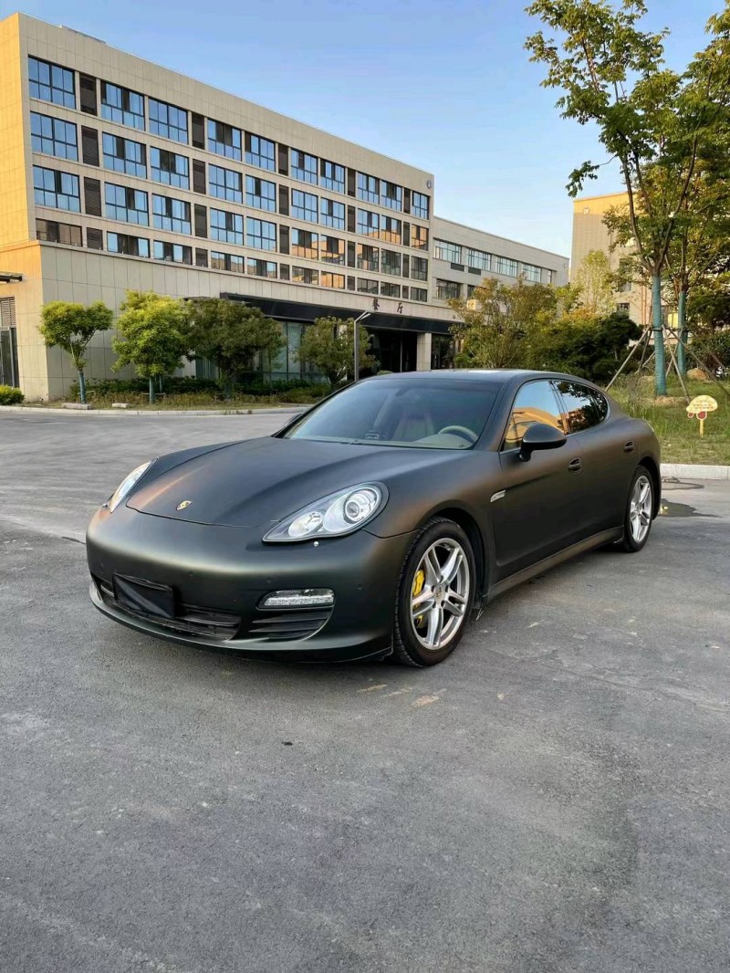苏州11年保时捷帕拉梅拉2