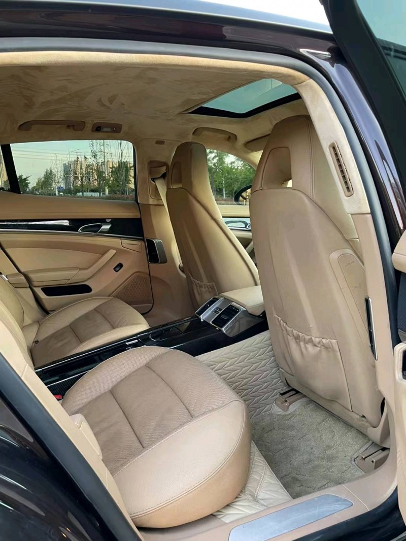 苏州11年保时捷帕拉梅拉4