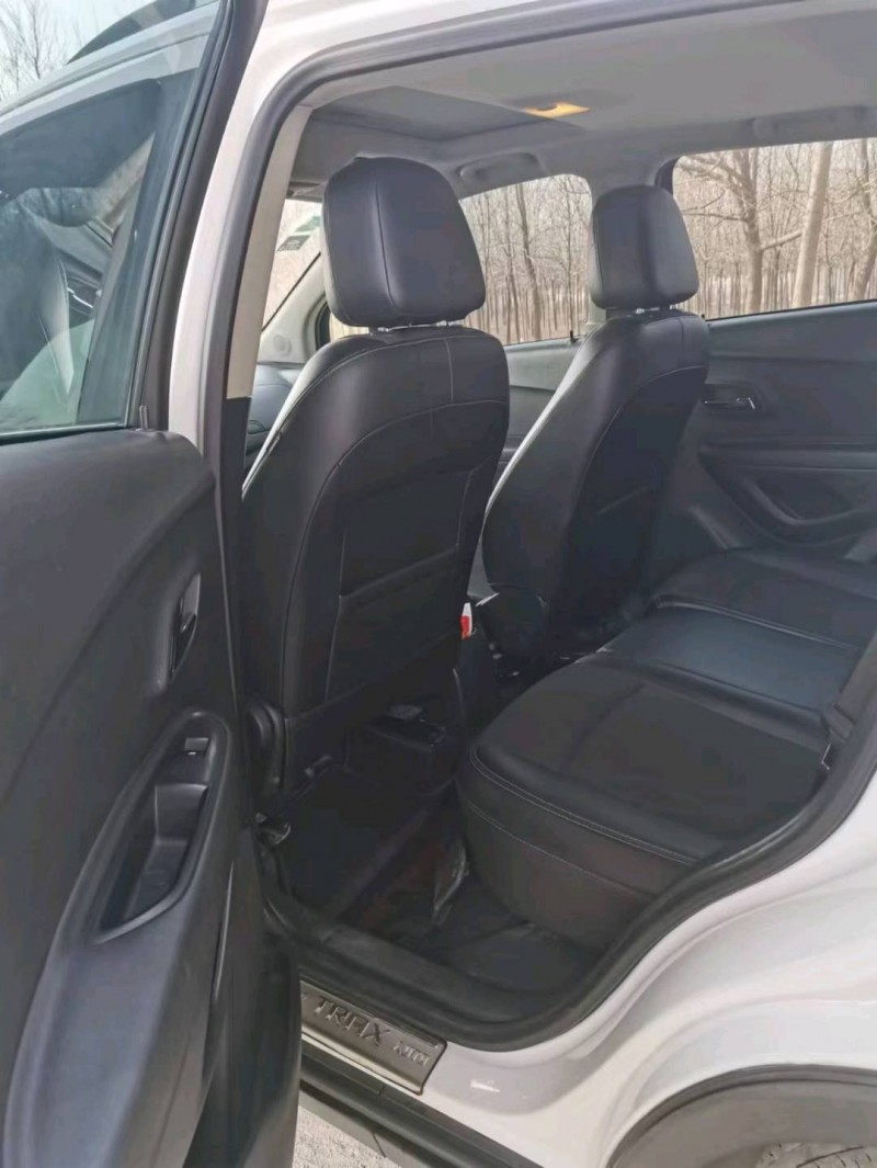 保定16年雪佛兰创酷5