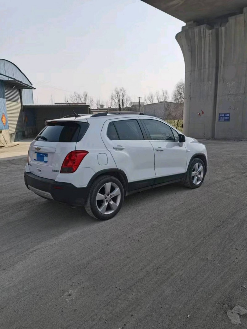 保定16年雪佛兰创酷9