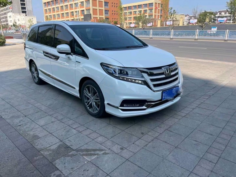 枣庄22年本田艾力绅2