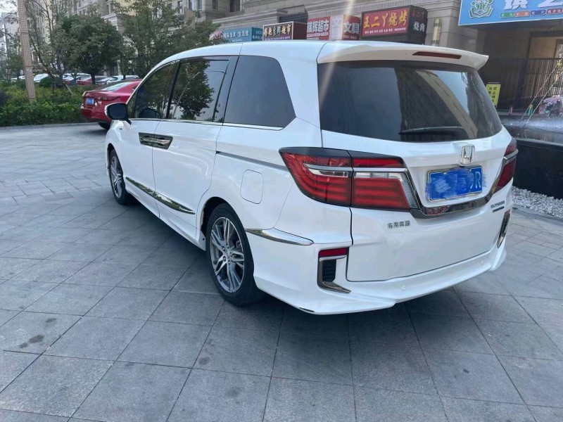 枣庄22年本田艾力绅7