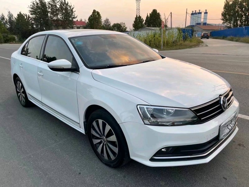 枣庄17年大众速腾2