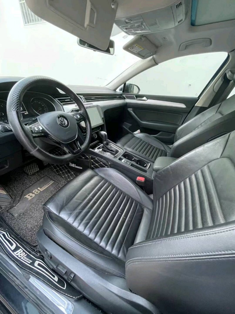 济宁17年大众迈腾6