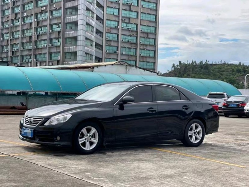 东莞11年丰田锐志6