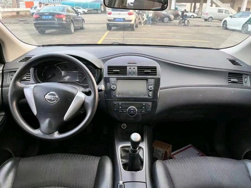 东莞11年日产骐达5