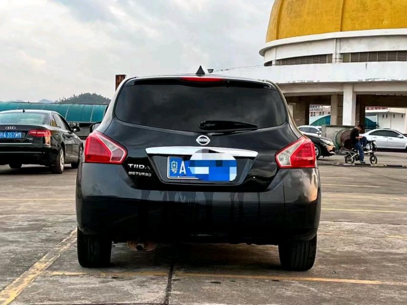 东莞11年日产骐达9