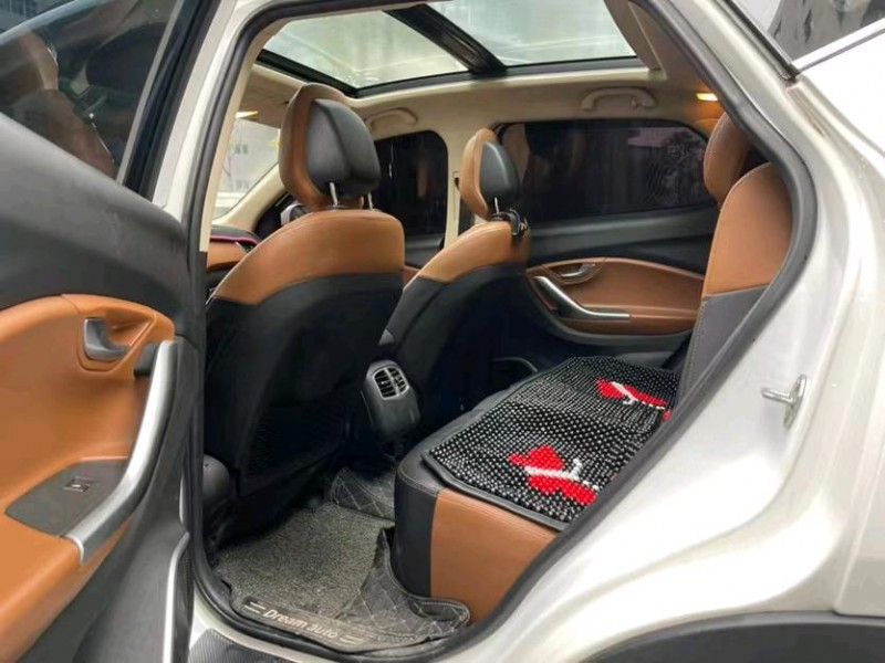 东莞17年东南汽车DX74