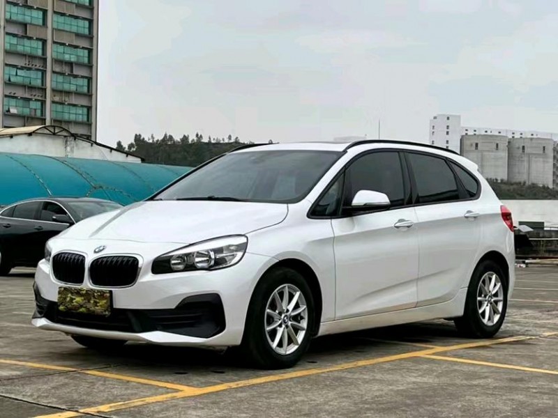东莞19年宝马2系3