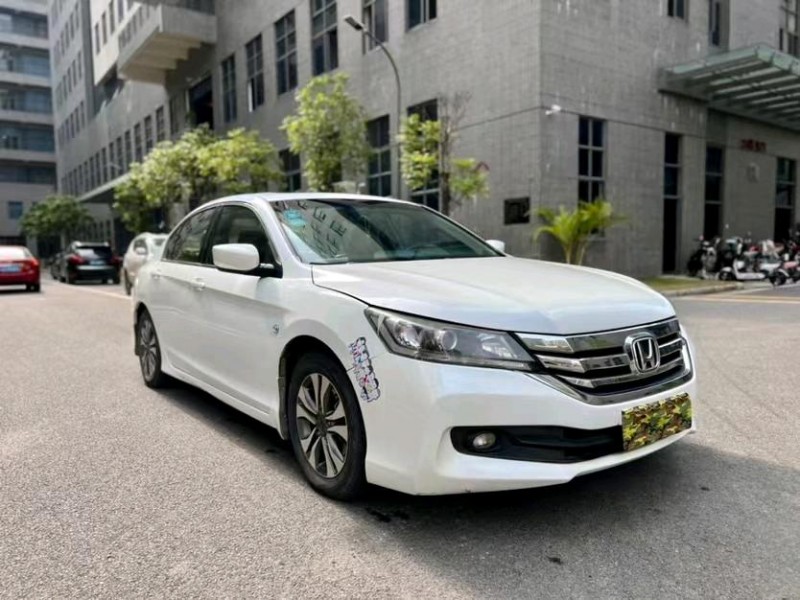 东莞15年本田雅阁3